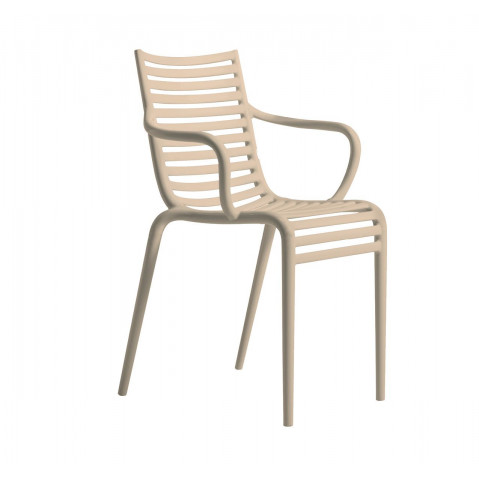 Fauteuil PIP-E de Driade, Beige poudré Fauteuil PIP-E de Driade, Beige poudré
